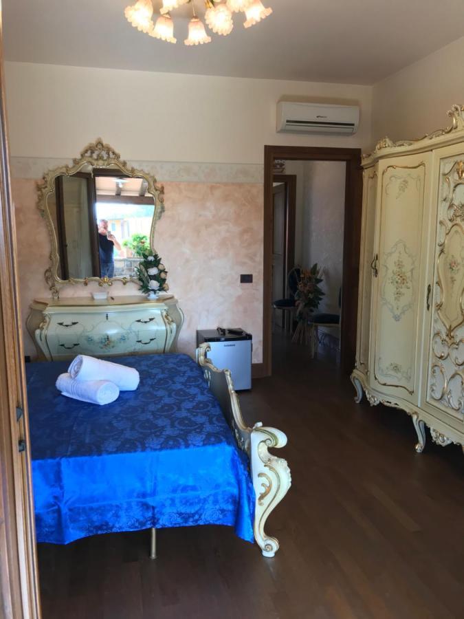 Le Rose Bed & Breakfast Nettuno Exterior photo